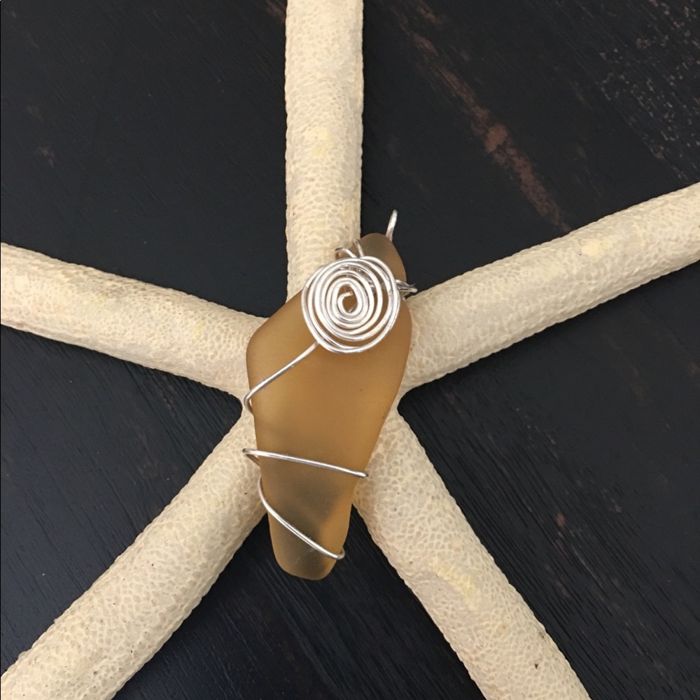 NWT Handmade Cape Cod Sea Pendant